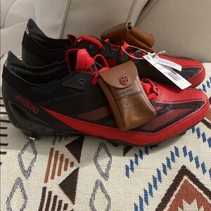 New Men’s Adidas adiZero Electric Marvel Deadpool Football Cleats Sz 13.5
